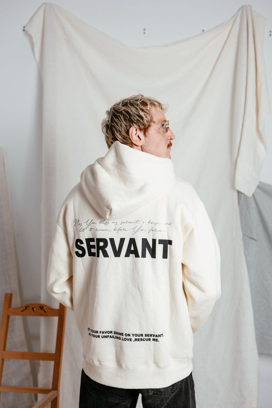 Servant Hoodie Cream